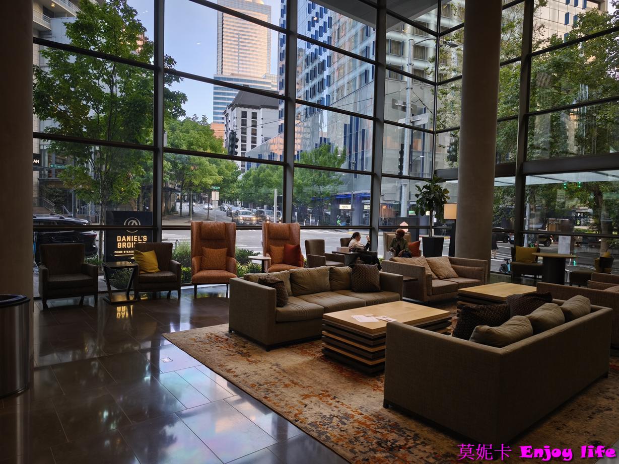 【西雅圖住宿推薦】Hyatt Regency Seattle 西雅圖凱悅酒店開箱｜近派克市場、亞馬遜 The Spheres，交通便利又舒適!!!