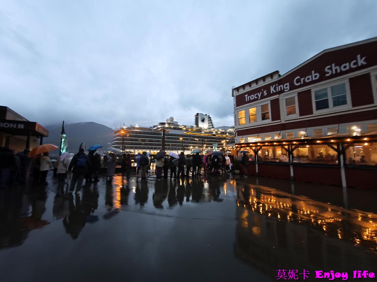 【阿拉斯加美食餐廳】Juneau朱諾帝王蟹人氣餐廳 Twisted Fish Company 體驗｜阿拉斯加帝王蟹、鮭魚、白魚一次滿足!!!