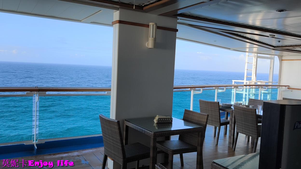 【公主遊輪】皇家公主郵輪一篇全懂｜Mini Suite 房型、全餐廳指南、全設施介紹、登船、下船、Medallion＋荷美郵輪比較分析!!!