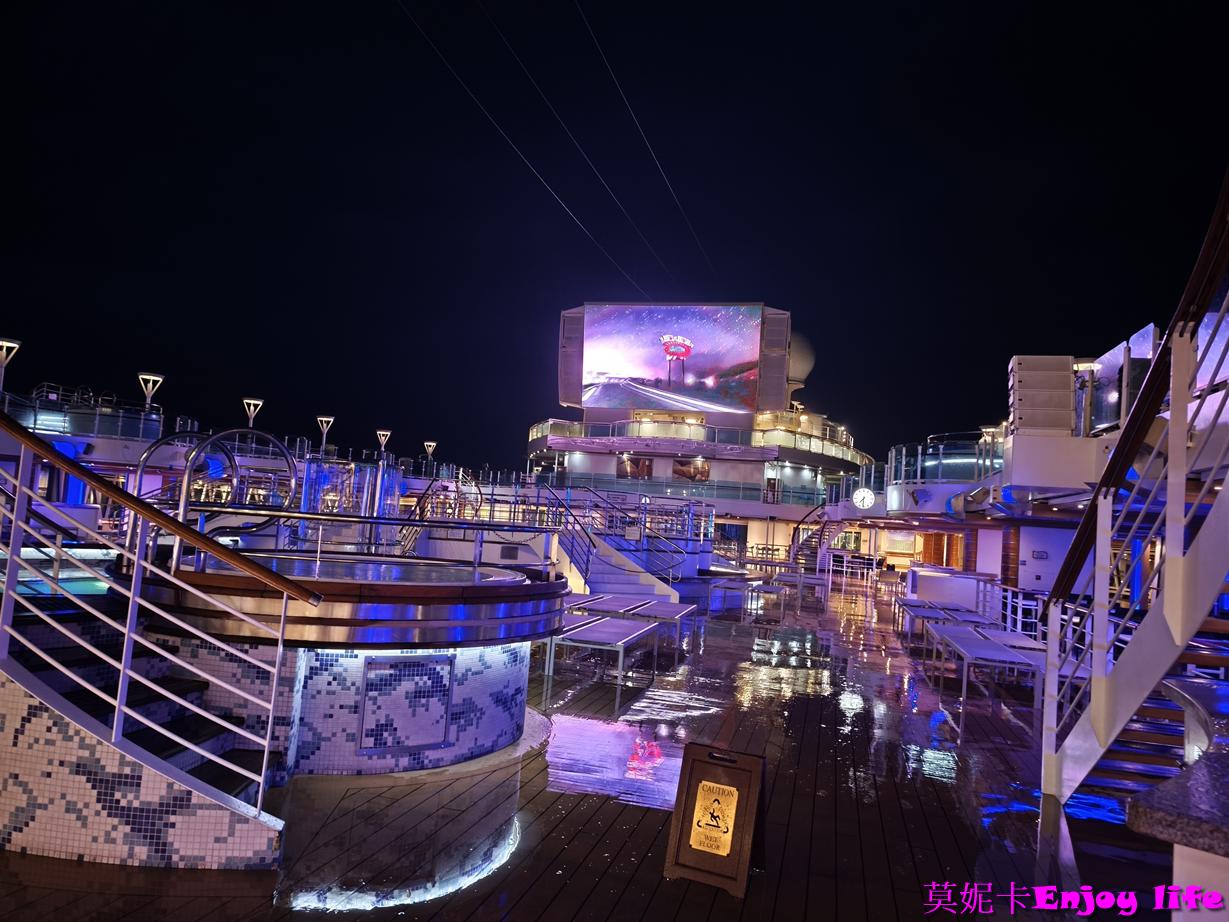 【公主遊輪】皇家公主郵輪一篇全懂｜Mini Suite 房型、全餐廳指南、全設施介紹、登船、下船、Medallion＋荷美郵輪比較分析!!!