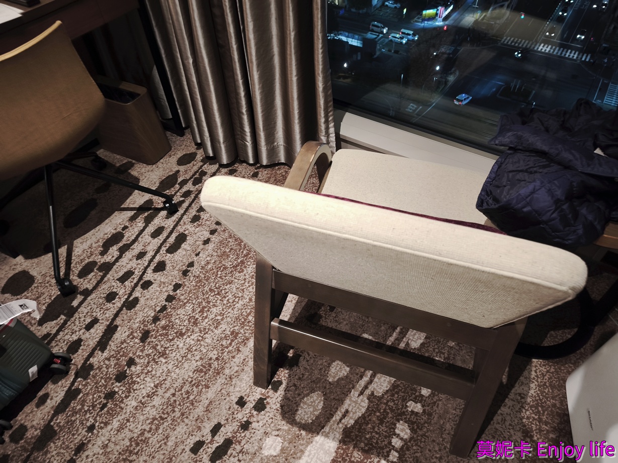 【仙台車站飯店】仙台東大都會飯店 Lounge、雙人房、四人房開箱|仙台站共構超方便,下樓就是商店街與SPAL百貨!!! 11 【仙台車站飯店】仙台東大都會飯店 Lounge、雙人房、四人房開箱|仙台站共構超方便,下樓就是商店街與SPAL百貨!!!