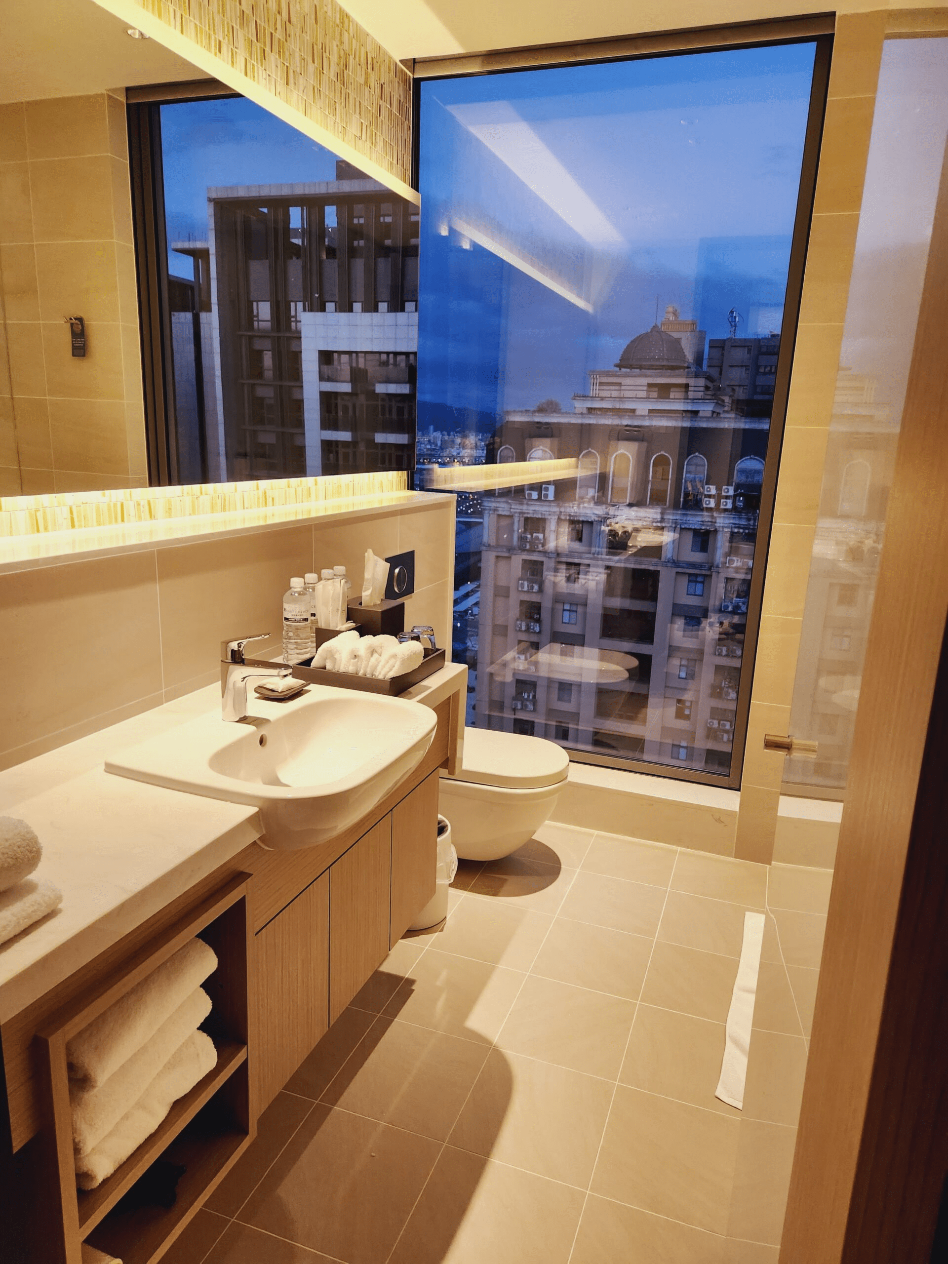 【新北住宿】*新莊凱悅嘉軒酒店*2022新開飯店,CP值高,早餐好吃,走路5分鐘可以到宏匯廣場。 10 【新北住宿】*新莊凱悅嘉軒酒店*2022新開飯店,CP值高,早餐好吃,走路5分鐘可以到宏匯廣場。